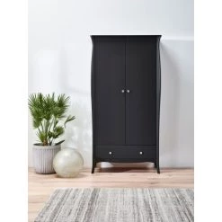 Bestes Angebot 😀 Steens Furniture A/S Steens Baroque Kleiderschrank 2-türig Mit Schublade ❤️ -Steens Furniture A/S Verkäufe unnamed file 119